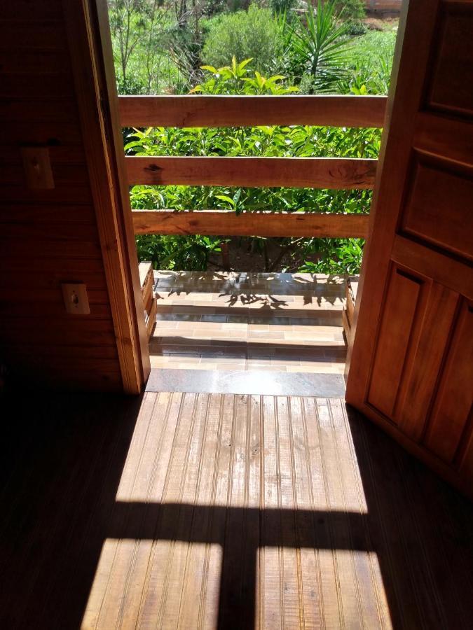Chalé Nascer do Sol São Tomé das Letras Esterno foto